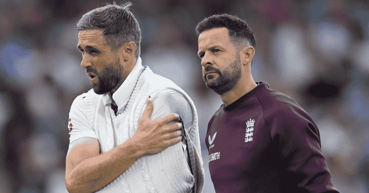 Chris Woakes ‘ready to put body on the line’ to help England win despite shoulder injury